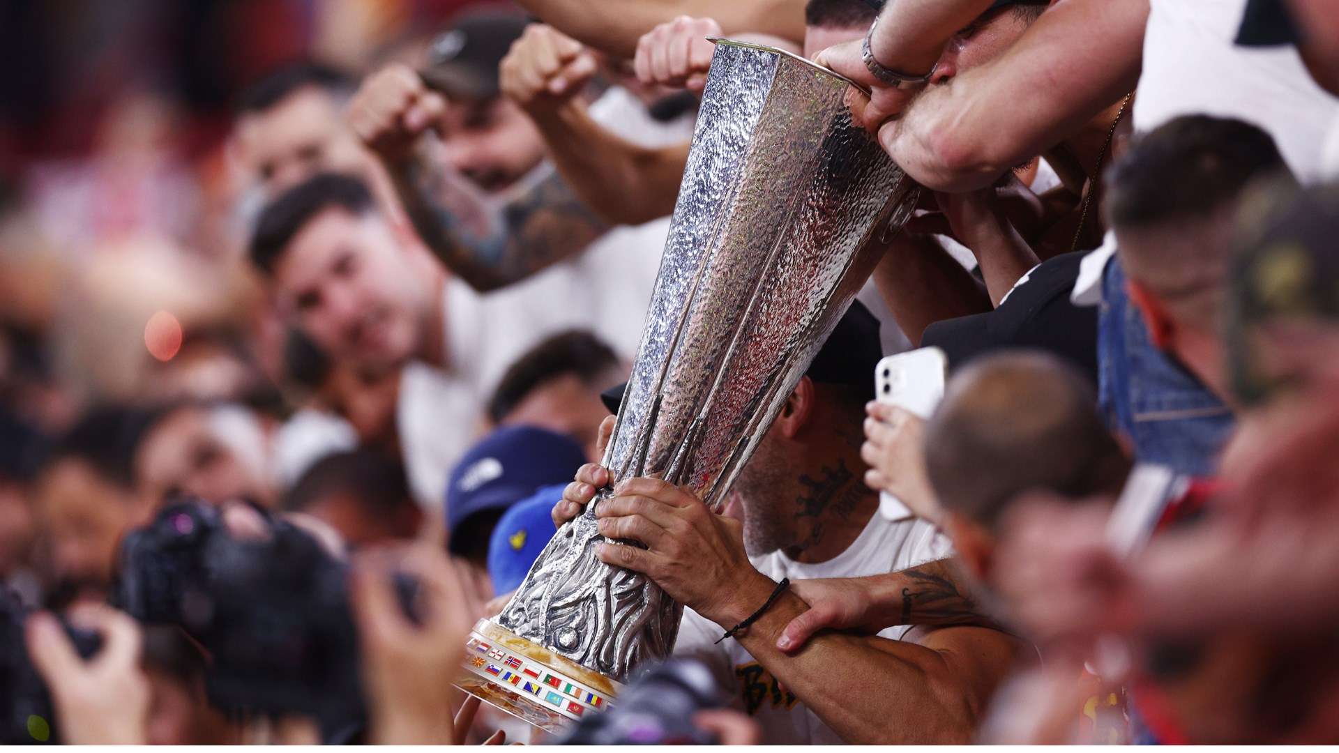 量球迷與媒 量球迷與媒